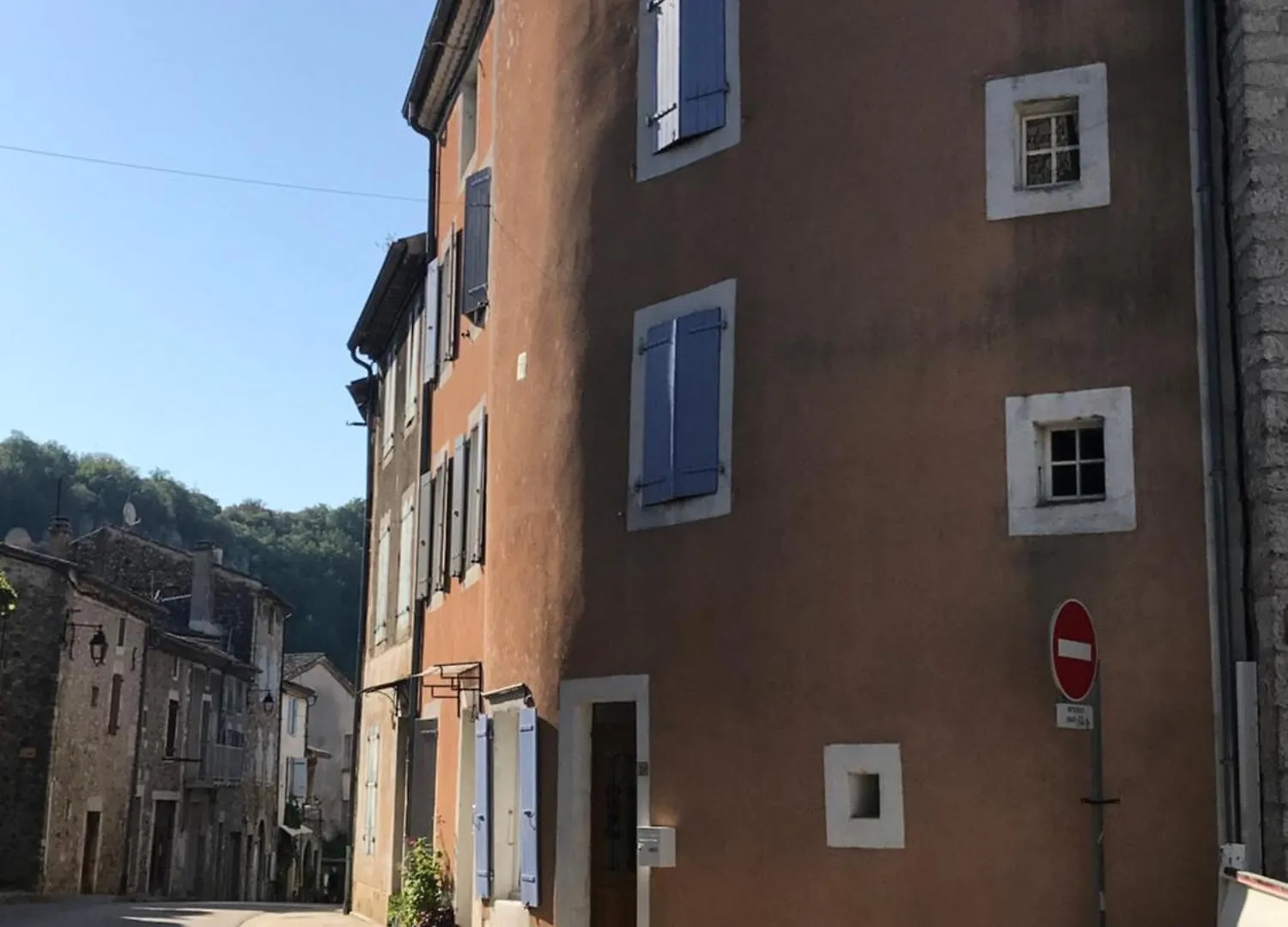 Dourmidou maison de village Vogue France